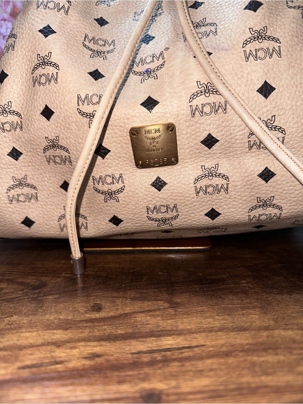 MCM Beige Visetos Drawstring Shoulder Bag with Black Logo Print - Picture 4 of 16
